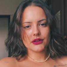 Nina Muniz (@nina_muniz)