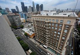 L A Mayor Calls For Mandatory Earthquake Retrofitting For Thousands Of Buildings Earthquake Retrofit Ocean Waves Earth And Solar System