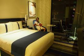 I've stayed at many holiday inns over the. Holiday Inn Express Review Bangkok Thailand Two Green Backpacks