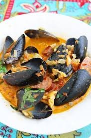 Spanish Mussels With Chorizo And Tomato Wine Sauce Recipe Mussels Recipe Recipes Mussels