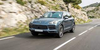 Load and with up to 3,500kg towing capacity: Porsche Cayenne Review 2021 Carwow