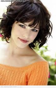 Not every short hairstyle is good for a round face, but some of those below seem so cute that you simply can't deny yourself a pleasure to try a sassy short haircut for a change. Pin On Haircuts