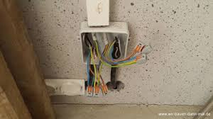 Die elektroinstallation in der garage richtig planen. Stromkabel In Der Fertiggarage Nachtraglich Verlegt Wir Bauen Dann Mal Ein Haus