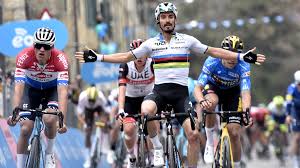 26ans coureur cycliste pour deceuninck quick step team. Julian Alaphilippe Wins Stage 2 Of Tirreno Van Aert Stays In Lead Nbc Sports
