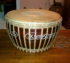 Alat musik tifa merupakan alat musik tradisional yang berasal dari daerah papua. Nama Nama Alat Musik Tradisional Indonesia Dan Asal Daerahnya