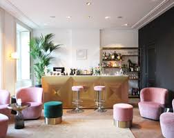 In de sortering op relevantie worden restaurants geclassificeerd op basis van je zoekopdrachten en diverse criteria: Petite Passport Restaurant Voltaire Archives Petite Passport
