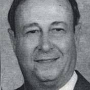 Elizabeth Beierle's Instagram, Twitter & Facebook