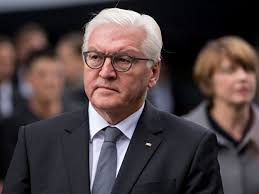 Frank walter steinmeier fair grounds. Tausende Besuchen Bundesprasident Steinmeier In Bellevue Berlin De