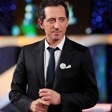 4 771 281 · обсуждают: Gad Elmaleh Er Schwarmt Weiter Von Charlotte Casiraghi Gala De