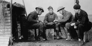 La fin de la première guerre mondiale en 1918 a laissé beaucoup de jusqu'en 1944, la france vit au rythme du régime de vichy, de l'occupation allemande et de la résistance. La Guerre 1939 1940 Le Point