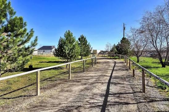 Hobby Farm property listing