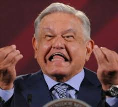 Maria Echavez's Instagram, Twitter & Facebook