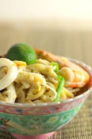 Singapore Hokkien Mee Recipe The Prawn Stock Imparts The Essence To The Noodle And Is The Key Ingredi Asian Recipes Easy Asian Recipes Easy Delicious Recipes