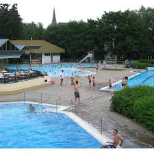 Freizeit Und Erholungsbad Bad Camberg Bad Camberg Schwimmbader Und Badeseen