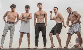 Perjalanan singkat rizky billar rizky billar memulai kariernya sebagai model iklan pada tahun 2014 lalu. Mrvvip On Twitter Rizky Billar Harris Vriza Rico Valentino And Friends Shirtless On House Roof Selebwatch
