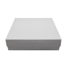 The mail boxes which used to be in front of every home a few years ago are going obsolete. White Cardboard Mailer Boxes For Wedding Invitations Luxury Wedding Invitations Handmade Invitations Wedding Favors