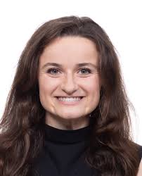 Julia Perugini, Class of 2027