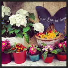 Dans l'or du temps plonge au plus intime de ses personnages par petites touches, l'air de rien. Dans L Air Du Temps Startseite Facebook