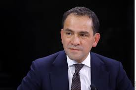 Secretario de Hacienda de México, Arturo Herrera, tiene covid-19