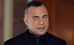 Oktay Kaynarca Dan Film Tadinda Anneler Gunu Surprizi Film Anne Olum