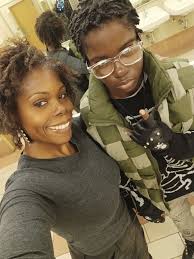 Cats vs Christmas decorations… who's ready 😆🥴🎄