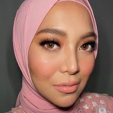 Suamiku paling sweet sebab memang dia rasa izzlah suami yang sangat sempurna padanya. Mawar Rashid On Twitter Sila Rt Jika Anda Peminat Drama Suamikupalingsweet Isyafiqkyle