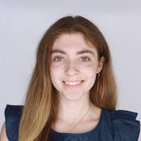 Lynn Mangan's Instagram, Twitter & Facebook