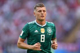 Toni kroos with his parents birgit kroos, roland kroos, his wife jessica kroos and their children leon kroos and amelie kroos attend the kroos. Toni Kroos Biography Height Life Story Super Stars Bio