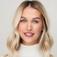 Lena Whittington's Instagram, Twitter & Facebook