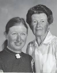 3LFNOHEDOO OHVVRQV VHUYH XS VPLOHV