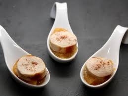 Cuilleres De Boudin Blanc Truffe Sur Compotee De Pommes Au Cidre Recette Ptitchef Recette Boudins Blancs Recettes De Cuisine Cuilleres Aperitives