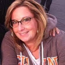 Kasey Crabtree's Instagram, Twitter & Facebook