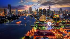 Der zeremonielle name der stadt bangkok in thai lautet in transkribierter form krung thep maha nakhon amon rattanakosin mahinthara yutthaya mahadilok phop . Iiuii Gy4oqh3m