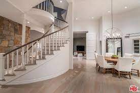 We did not find results for: See Photos Of Selena Gomez S New 4 9 Million Encino Mansion