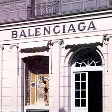 La Maison Balenciaga Heritages Links To Page With The History Of The House On The Current Company W Cristobal Balenciaga Balenciaga Hair Color For Black Hair