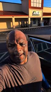 If you don't hear @ricflairnatureboy when you're getting it in then  something is wrong with you #fitness #alwaysbetonyou #stayfocused #letsgo