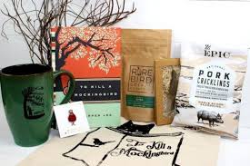 Day 1 3 Days Of Affordable Personalized Subscription Boxes Book Subscription Box Subscription Boxes Classic Books