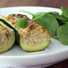Croq Kilos On Instagram Ce Soir On Vous Propose Des Courgettes Farcies Ca Ne Prend Pas Recettes De Cuisine Courgettes Farcies Courgettes Farcies Au Poulet