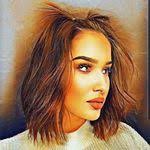 Lisa Prohaska's Instagram, Twitter & Facebook