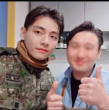 vantelomI Taehyung visited midon the famous frozen pork belly restaurant in  chuncheonb