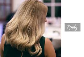 Da ich meine haare mit einer intensiv tönung rot gefärbt habe versuche ich die farbe mit vitamin c auszuwaschen und aufzuhellen ♥hier könnt ihr mich per. Maria Nila Colour Refresh