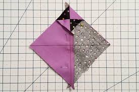 hourglass quilt block tutorial easy and beginner friendly