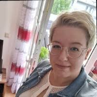 10+ "Mona Schuster" profiles