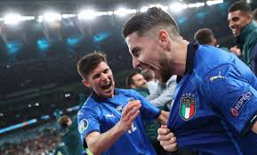 Mateusz bieniek (born 5 april 1994) is a polish volleyball player, member of the poland men's national volleyball team, participant of the olympic games (rio 2016, tokyo 2020), 2018 world champion, bronze medallist of the 2015 world cup. Mecz Wlochy Anglia 11 07 2021 Skrot Wideo Wynik Bramki Statystyki Memy Eska Pl