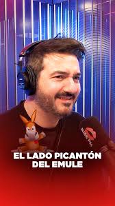 José Manicas es un CUTRE por el regalo de cumpleaños para su novia? Debate  abierto.