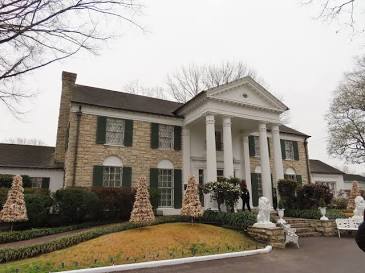 Graceland Mansion in Memphis, Tennessee, AI generated