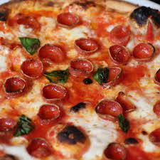 The Ultimate Guide To Nyc Pizza Places Open Til 4am Or Later New York Food Pizza Place Food Guide