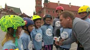 Dziennikarz radiowy i telewizyjny, prezenter, lektor reklamowy i narracyjny, aktor, konferansjer. Specjalna Urodzinowa Prognoza Pogody Rolkarze