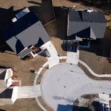 Brothers Kenny and Axel Dodson, retired NYPD officers visiting town, were  walking through the historic preservation district that includes the MLK  birth home when visitor Zach Kempf alerted them to a woman