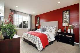 Contemporaine, ethnique ou simplement cocooning : Relooker Chambre Recherche Google Red Bedroom Walls Red Bedroom Design Guest Bedroom Design